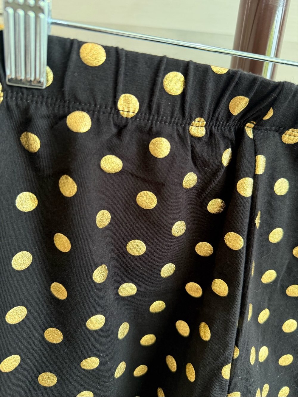No Boundaries Black Skinny Gold Polka Dot Pants - Picture 7 of 7
